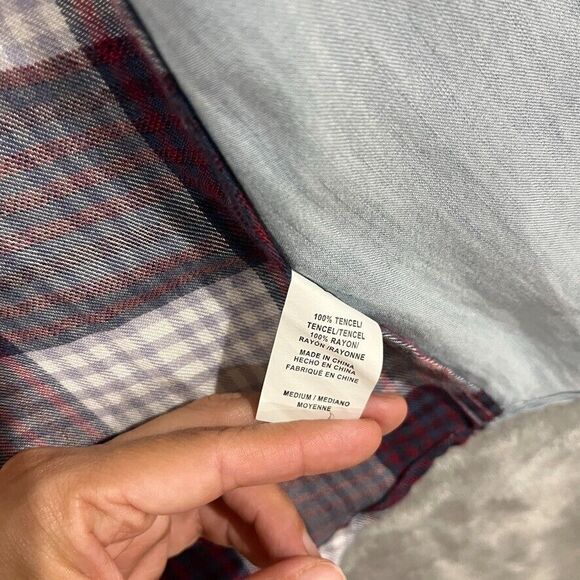 Rails Chambray Plaid Button Down Shirt Long Sleeve Collared Womens Size Medium - Picture 4 of 8